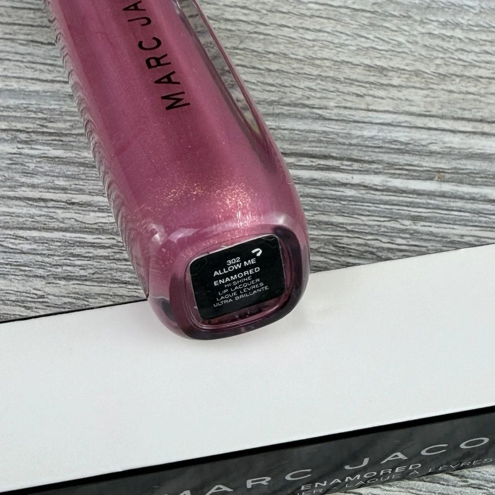Marc Jacobs Enamored Lip Gloss 302 Allow Me 5ml 0.16oz New In Box Authentic